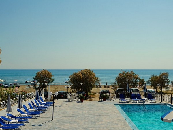 Andreolas Beach Hotel